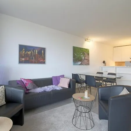 Apartment 412
